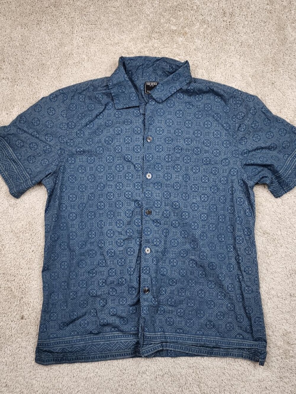 Todd Snyder Camp Collar Shirt Button Up Shirt Size Medium M Geometric Print USA